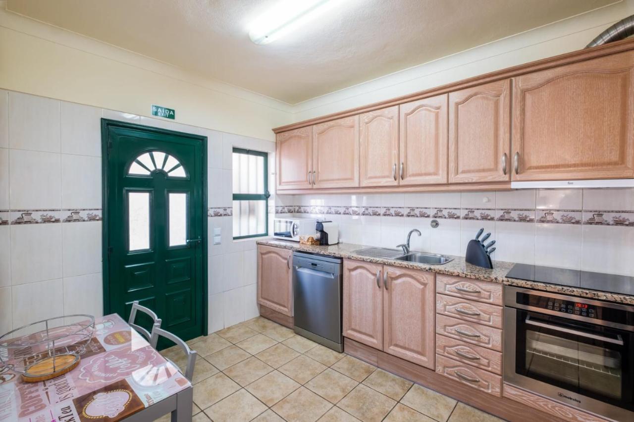 אלבופיירה Villa Sequeira - Private Pool - Free Wifi - By Bedzy מראה חיצוני תמונה