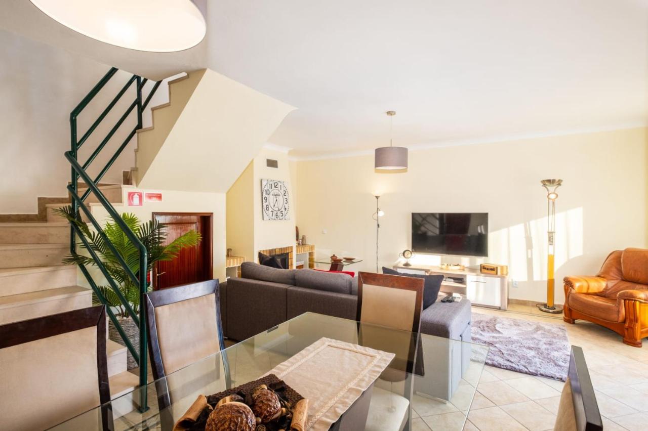 אלבופיירה Villa Sequeira - Private Pool - Free Wifi - By Bedzy מראה חיצוני תמונה
